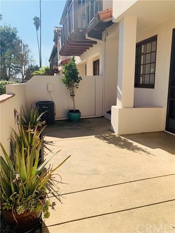 Building Photo - 422 E Bougainvillea Ln