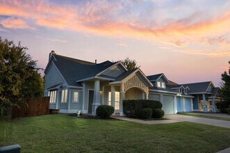 Building Photo - 9857 Meadow Rue Dr Building Photo - 9857 Meadow Rue Dr