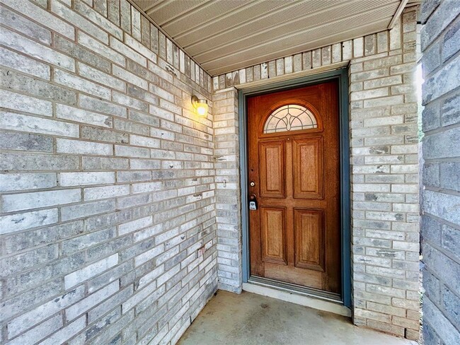 Foto del edificio - 1235 Deerhound Pl