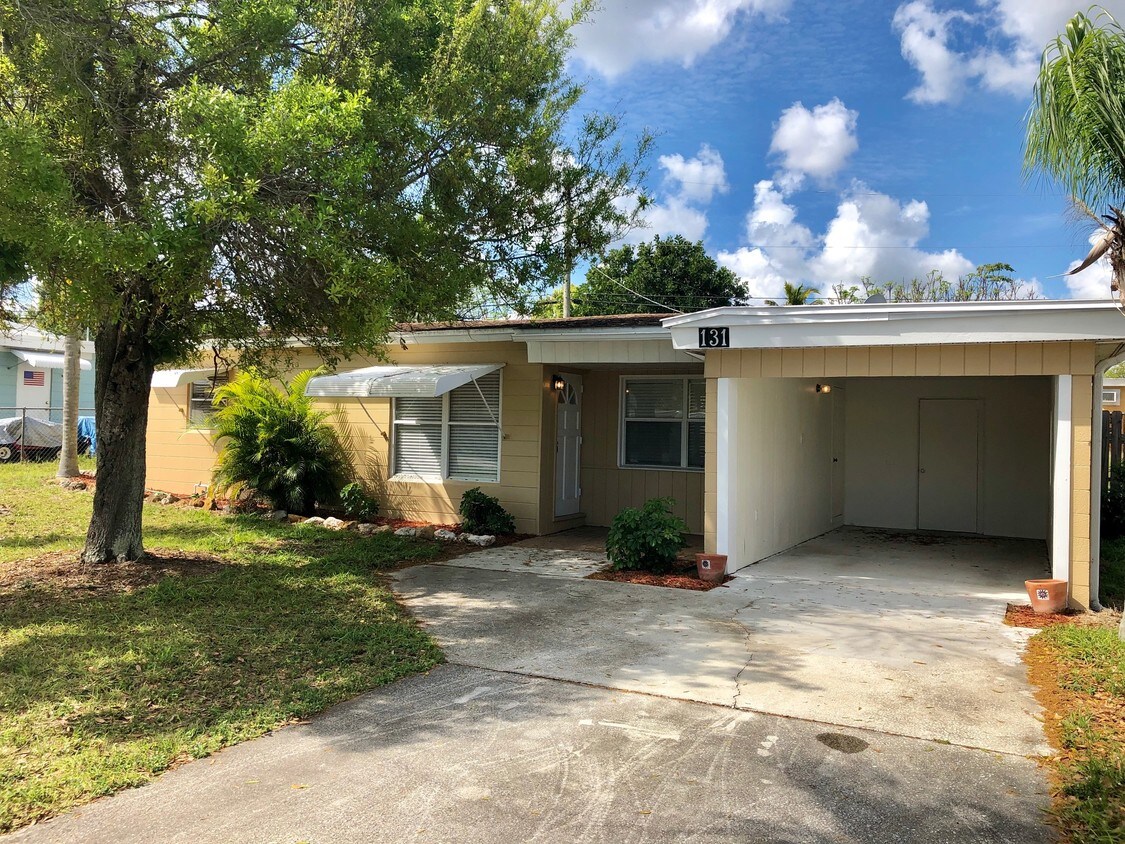 131 6th Ct SW, Vero Beach, FL 32962 House for Rent in Vero Beach, FL