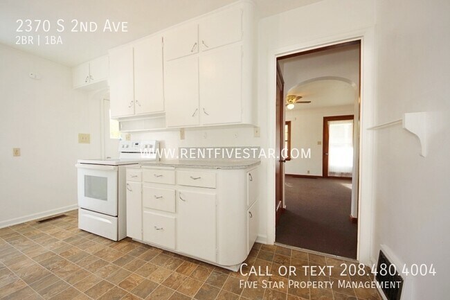 Foto del edificio - 2370 S 2nd Ave