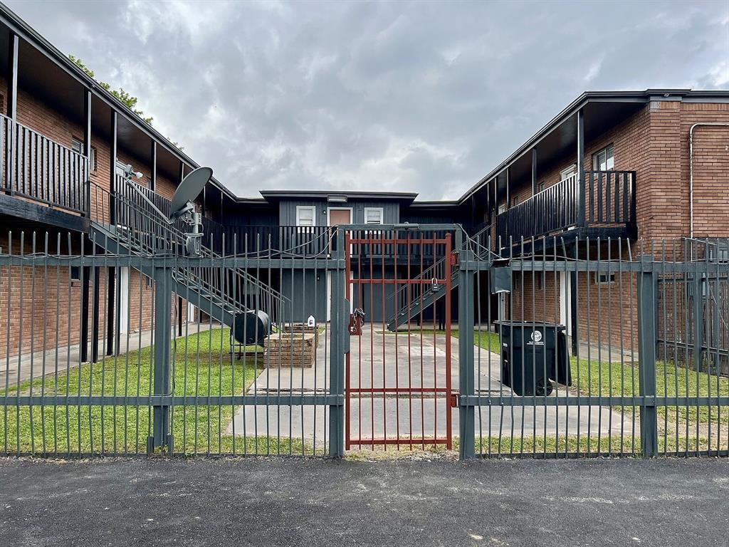 6518 Weston St Unit 10, Houston, TX 77021 Room for Rent in Houston, TX