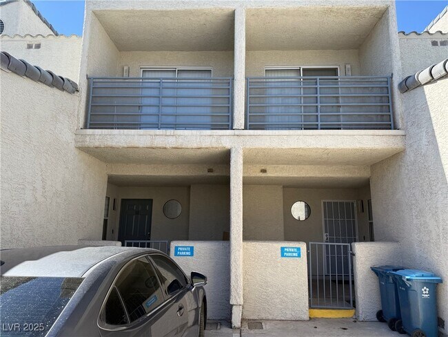 Foto del edificio - 6250 W Flamingo Rd