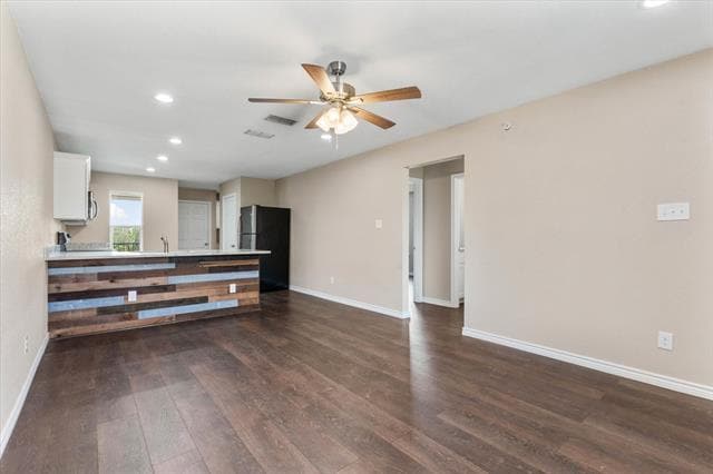 Building Photo - 1406 Courtney Pl