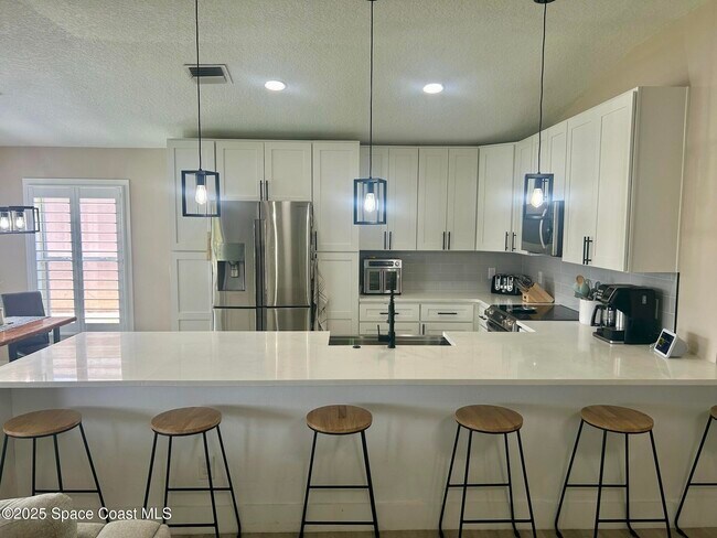 Foto del edificio - 210 Wickham Lakes Dr