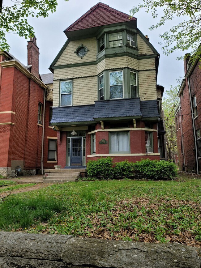 Building Photo - 1223 S 2nd St