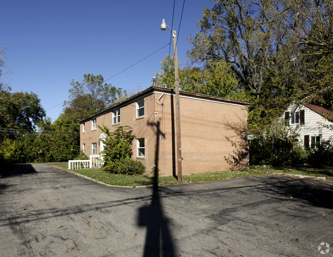 Primary Photo - 1817 Lockborne Rd