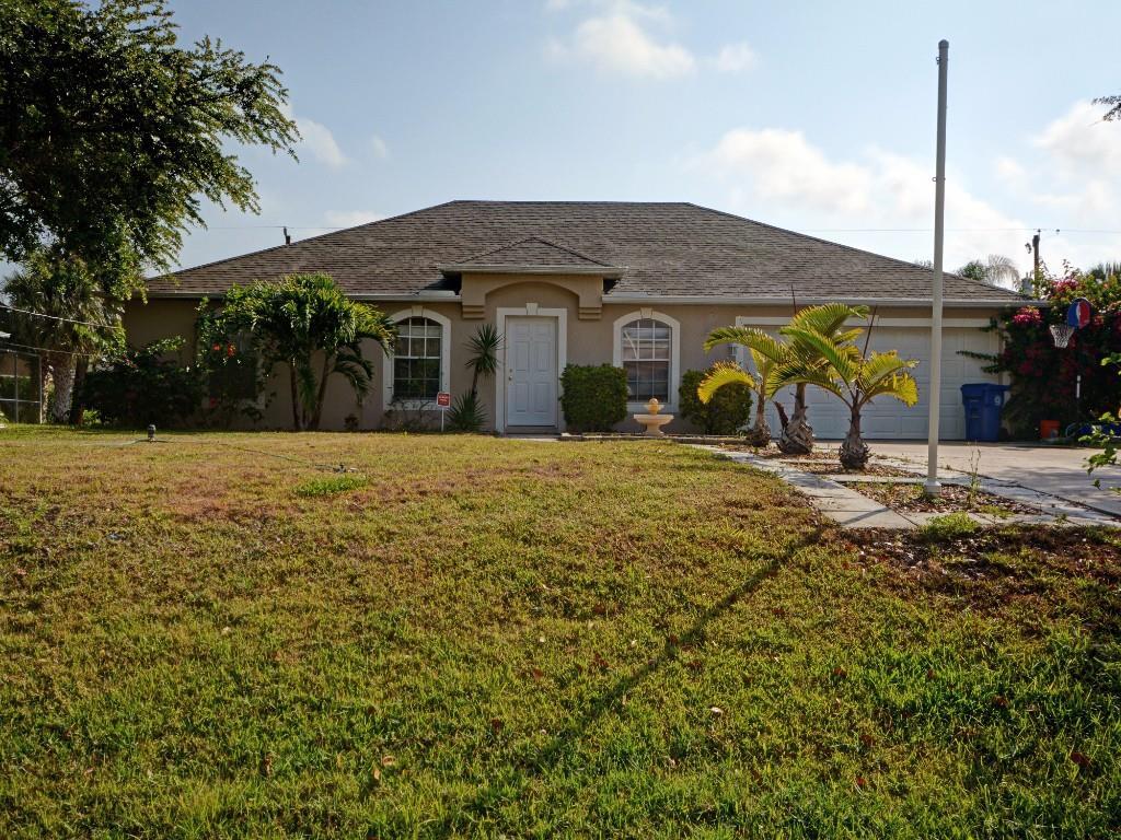 Primary Photo - 486 Biscayne Ln