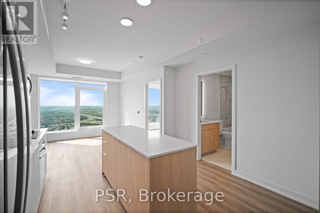 Photo du bâtiment - 4235 Confederation Pkwy