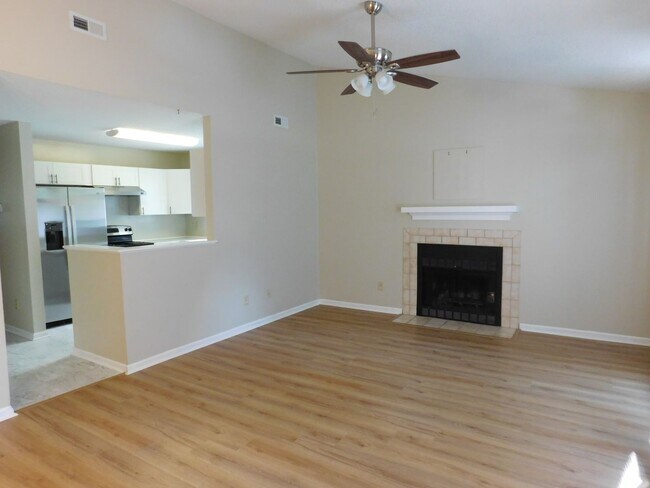 Foto del edificio - 46 B Mulberry Lane