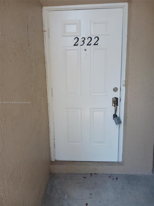 Foto principal - 2322 SE 23rd Rd