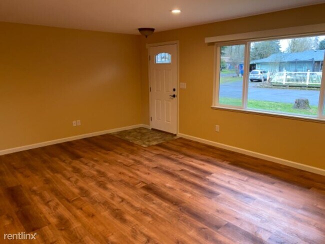 Foto del edificio - 3 br, 2 bath House - 9609 NW 18th Ave