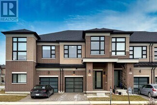 Building Photo - 67 Mallery St