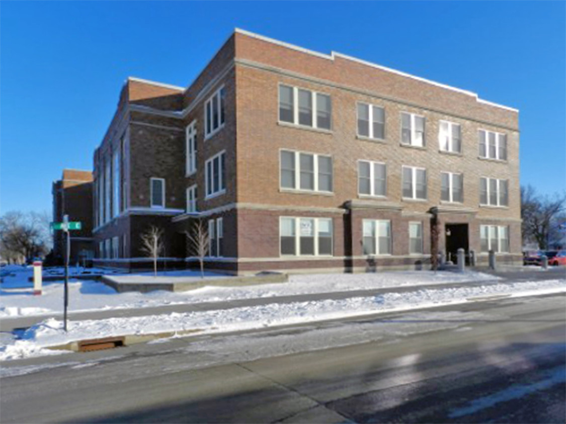 Primary Photo - Spencer School Apartments