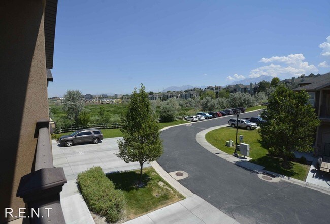 Building Photo - 10956 S Birch Creek Rd