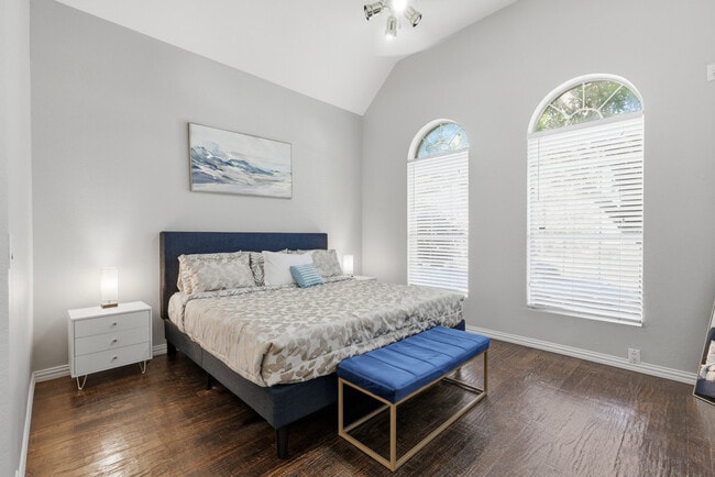 Building Photo - 9817 Preston Vineyard Dr