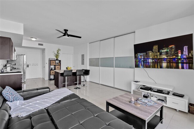 Foto del edificio - 90 SW 3rd St