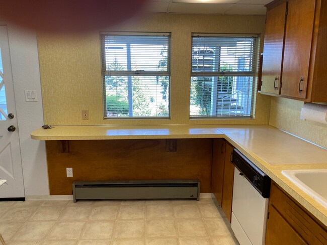 Foto del edificio - 14530 37th Ave NE