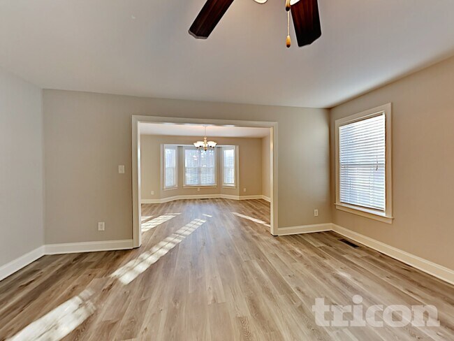 Foto del edificio - 1322 Sasswood Ln