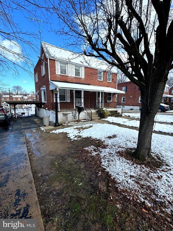 Building Photo - 4808 Kenwood Ave