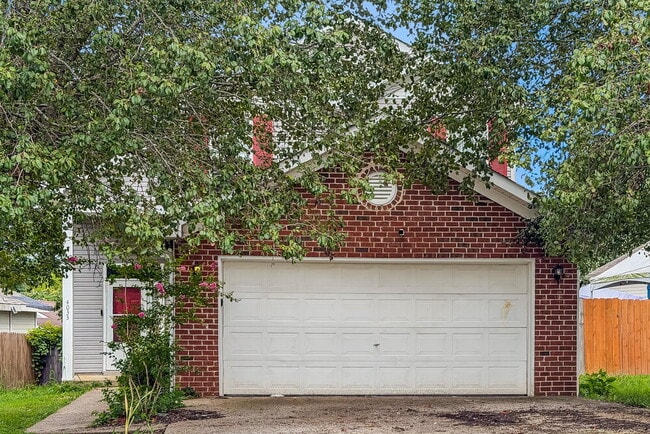 Building Photo - 4033 Pepperwood Dr