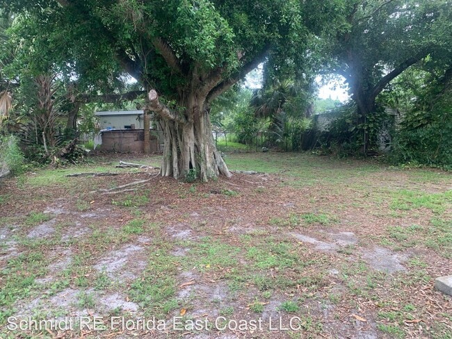 Building Photo - 3 br, 1 bath House - 309 N. 17th Street