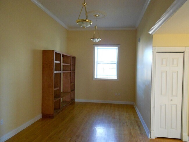 Foto del edificio - 217 W North St