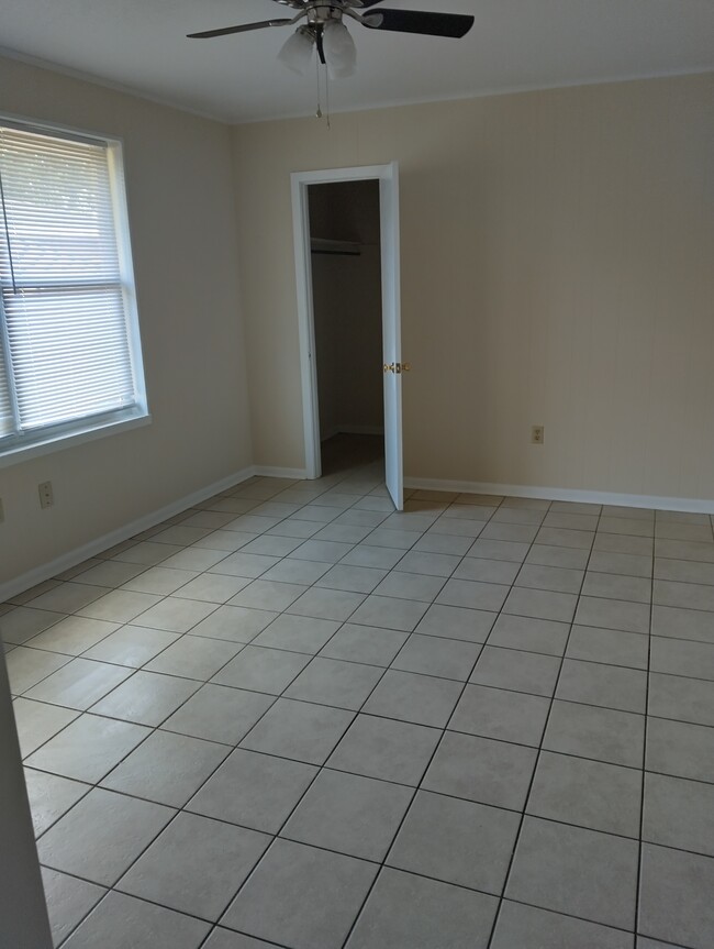 Foto del edificio - 304 Cherry St