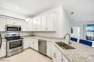 Building Photo - 14008 Hunter Oak Dr