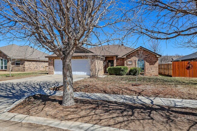 Building Photo - 6407 Nick St