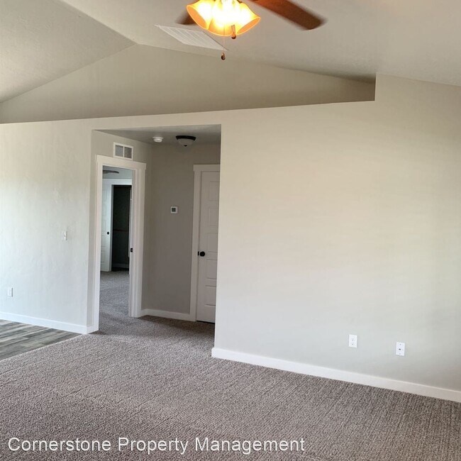 Building Photo - 3 br, 2 bath House - 4816 Ann Marie Ave