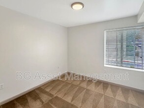 Building Photo - 1459 MacArthur Blvd