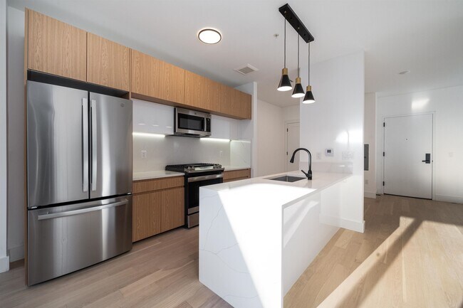 Foto del edificio - 649 38th St