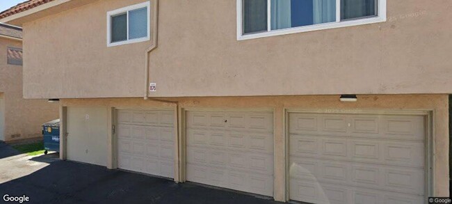 Building Photo - La Habra 2BR Townhome with Garage & Patio