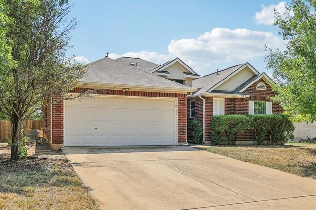 Building Photo - 602 Los Robles Rd