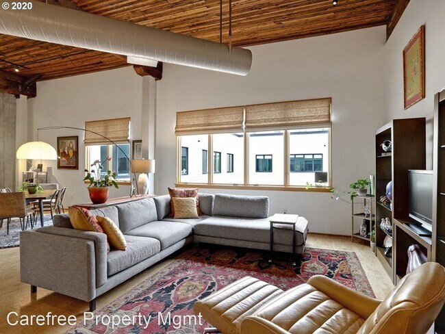Foto del edificio - 1420 NW Lovejoy St