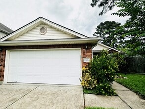 Building Photo - 11036 Mistic Moon Ct
