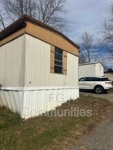 Building Photo - 8 Sunny Knoll Acres