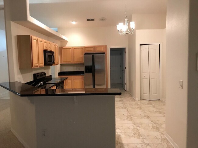 Foto del edificio - 4/2/3 Single  Family Home
