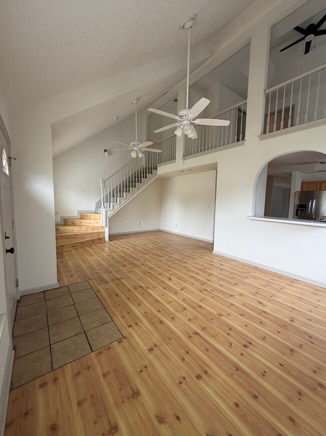 Building Photo - 761 Jennings Ct