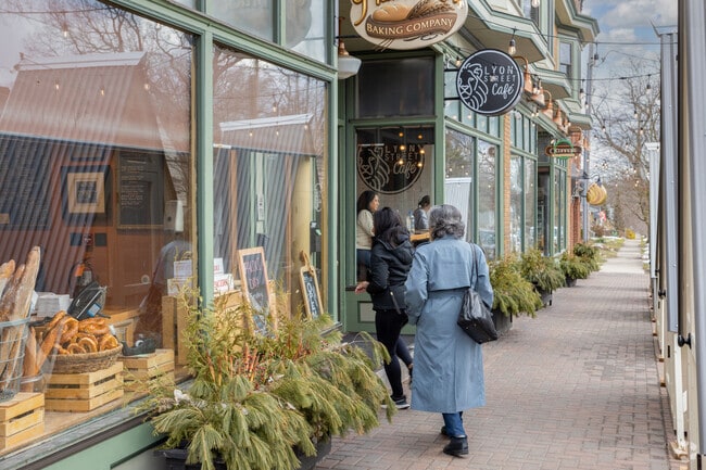Locals still frequent coffee shops and restaurants during the colder months.