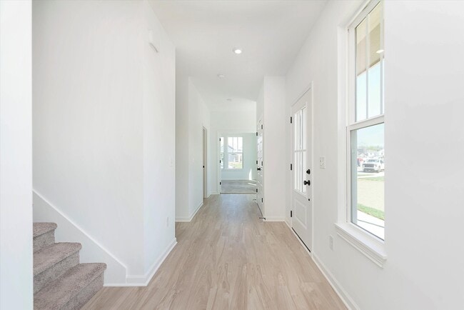 Building Photo - 15905 Tharp Wds Dr