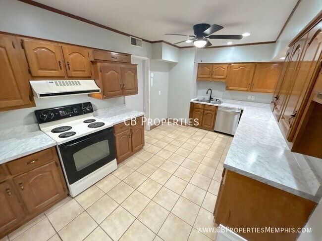 Foto del edificio - 5366 Brantford Ave