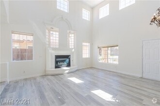 Building Photo - 1904 Imola Ct