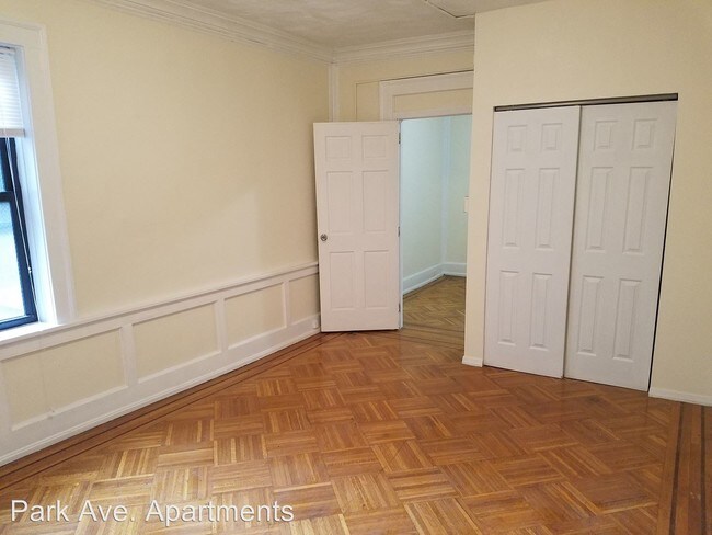 Foto del edificio - 3 br, 1 bath Apartment - 562 Park Ave.