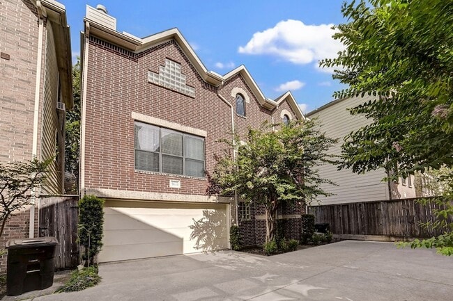 Photo - 5838 Larkin St Townhome