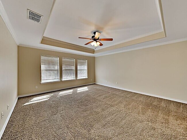 Foto del edificio - No App Fee. $1,000 OFF 1st Month w/14 mont...