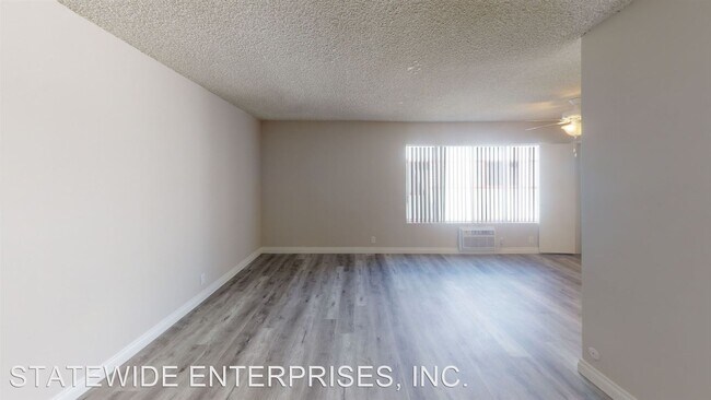 Foto del edificio - 425 S Catalina St