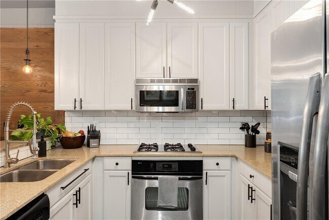 Foto del edificio - 273 12th St NE