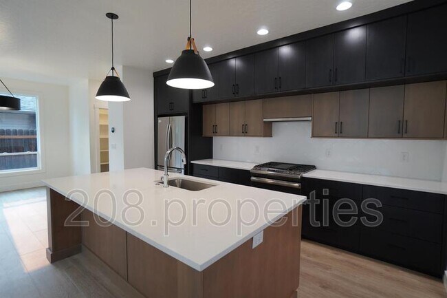 Foto del edificio - 4314 W Clark St